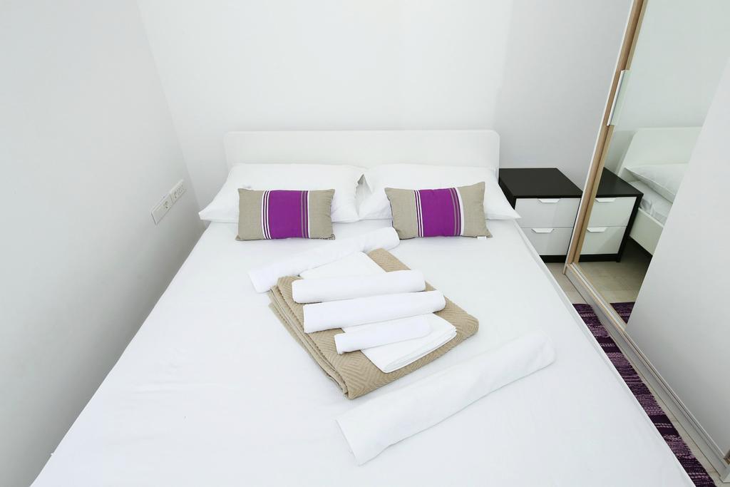Apartments Matkovic Sveti Filip i Jakov Chambre photo