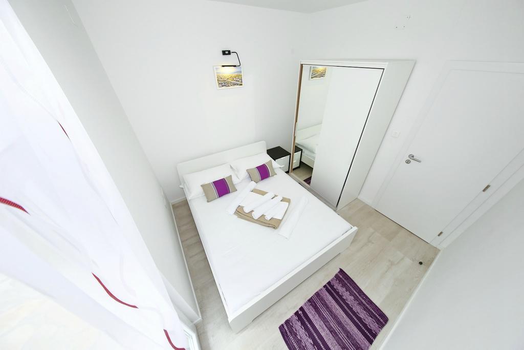 Apartments Matkovic Sveti Filip i Jakov Extérieur photo