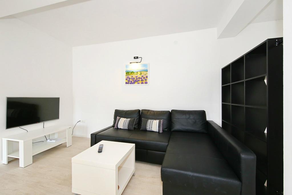 Apartments Matkovic Sveti Filip i Jakov Extérieur photo