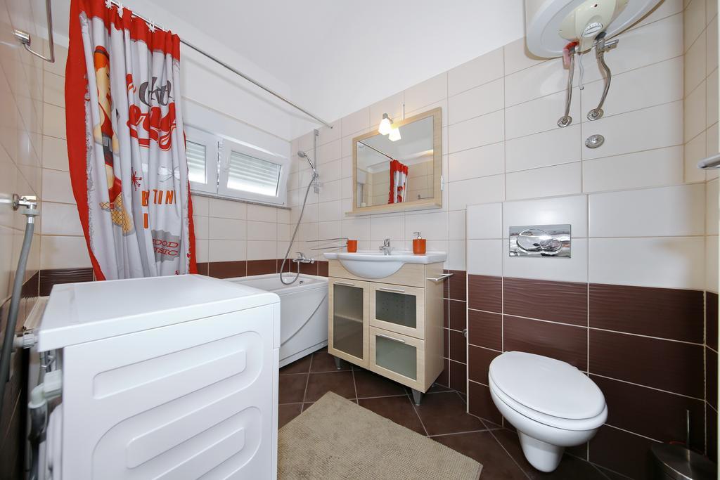 Apartments Matkovic Sveti Filip i Jakov Extérieur photo