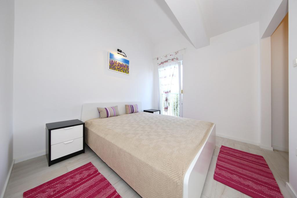 Apartments Matkovic Sveti Filip i Jakov Extérieur photo