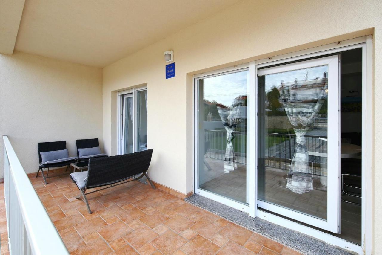 Apartments Matkovic Sveti Filip i Jakov Extérieur photo