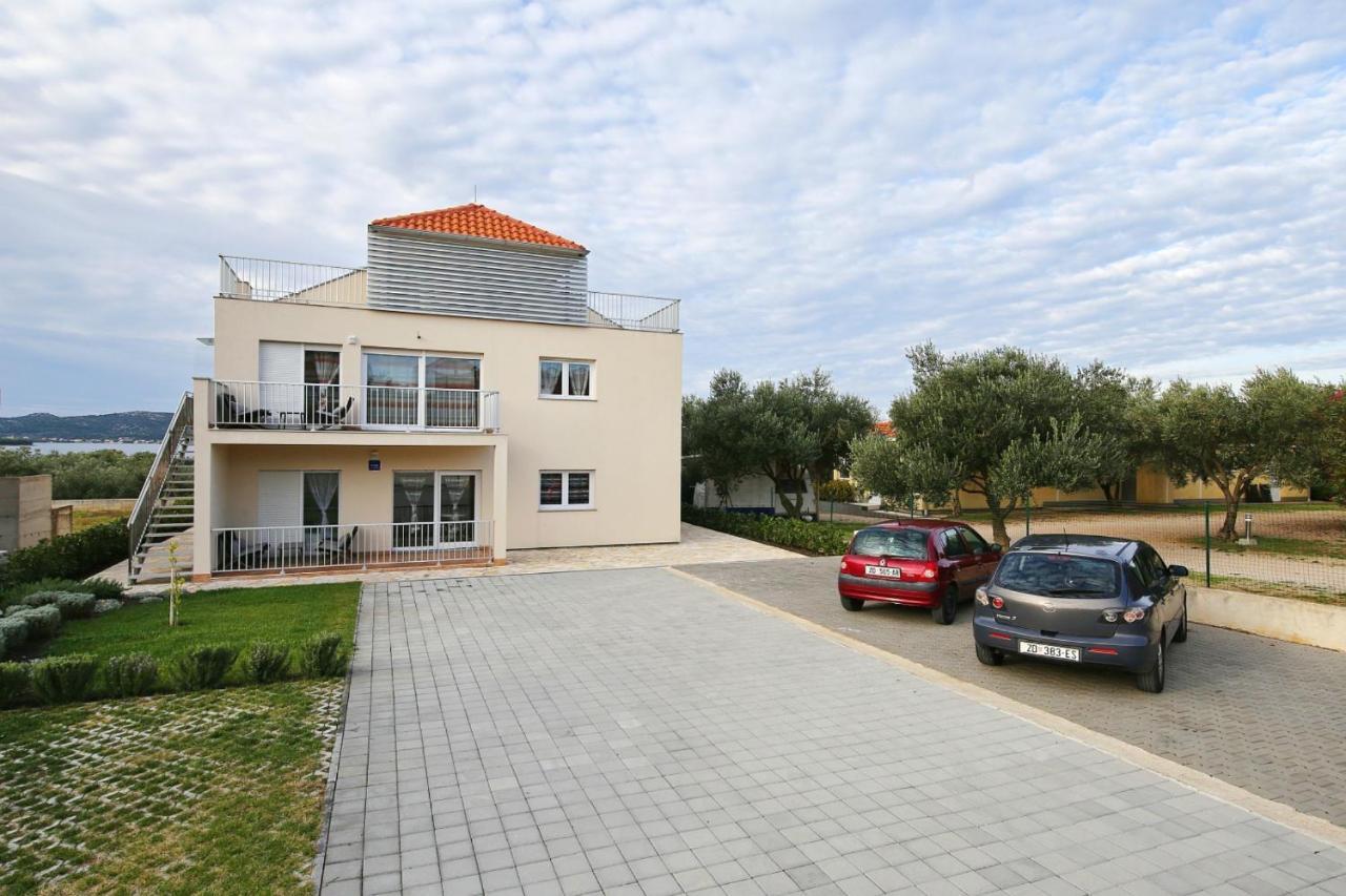 Apartments Matkovic Sveti Filip i Jakov Extérieur photo